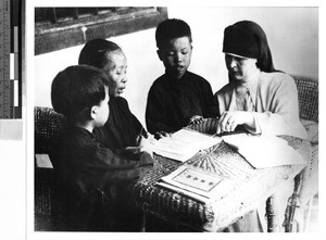 Maryknoll Sister teaching Catechism, Loting, China, ca. 1935