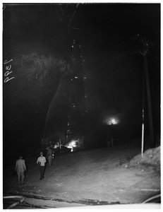 Signal Hill oil fire ...23rd Street and Junipero Avenue, 1951