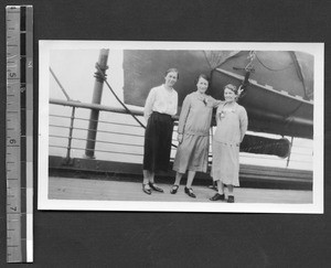 Three missionary women departing on a voyage for Australia, Chengdu, Sichuan, China, ca.1930