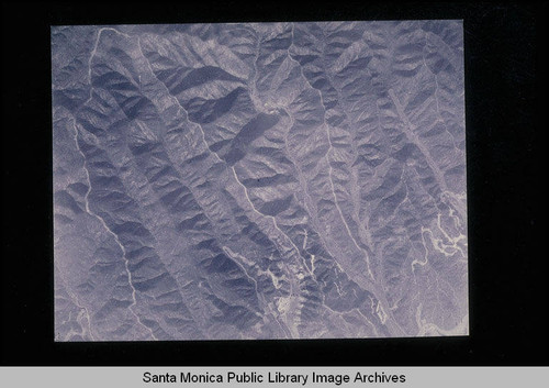 Fairchild Aerial Surveys from the Santa Monica Mountains to Santa Monica City edge flown from northeast to southwest (#J252)