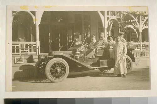 [Hiram Warren Johnson] Junior, driving. 1914 campaign