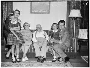 Nixon at home, 1955
