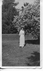 Maude Barlow "in the Park,", about 1915