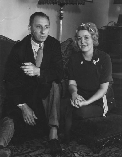 Buron and Marian Fitts at home