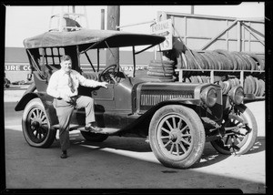 Publicity, Wyn's Auto Supply, Southern California, 1932