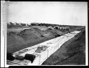 Construction on the Los Angeles Aqueduct