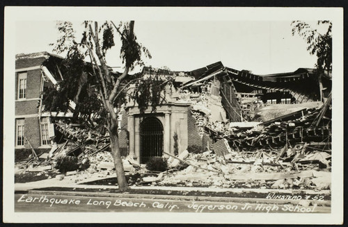 Jefferson Jr. High School, Pacific Coast Hwy. & Gundry Ave., damage from the 1933 earthquake