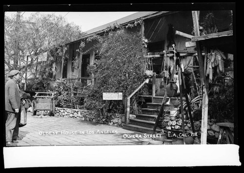 Oldest house in Los Angeles, Olvera Street, L.A., Cal