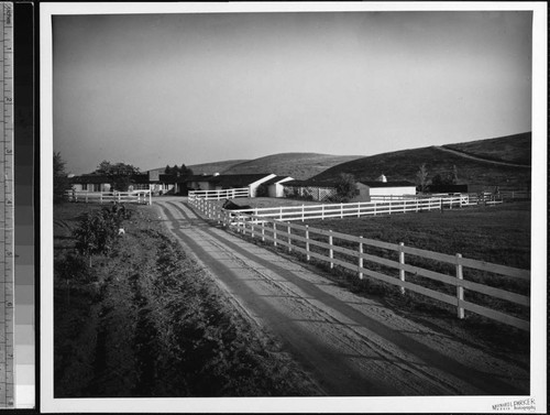Hess, Arthur, residence ["Lake-view ranch house"]. Horse paddock and Exterior