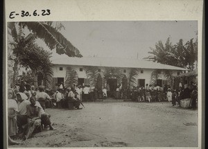 Dedicating the chapel in Bonabela (Bonaku)