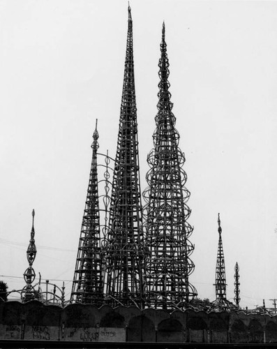Complete view of the Watts Towers