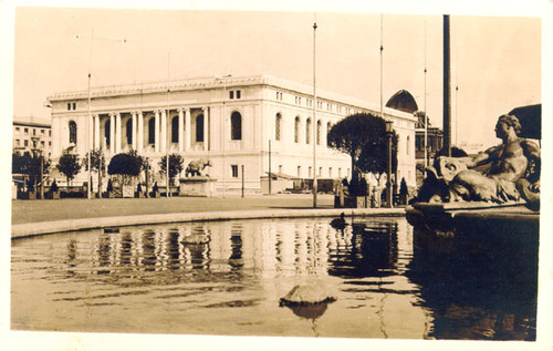 [Exterior view of Main Library in 1910's]