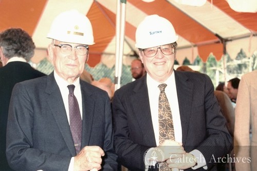 Arnold Beckman and David Morrisroe at the groundbreaking for Beckman Institute