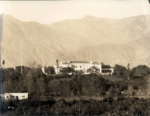 Huntington residence from the south, circa 1911-1912