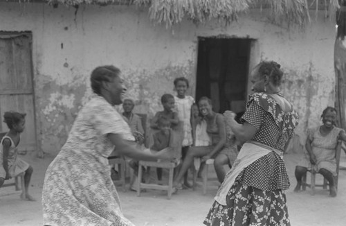 Women boxing in the street, San Basilio de Palenque, ca. 1978
