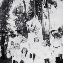 Arline Slosson & others on Float
