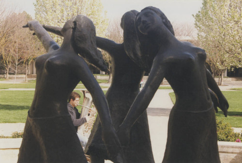 New campus-Sculptures (except Peace Garden)-0081