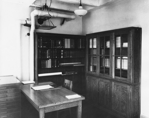 Eric Gustaf Moberg's office in Ritter Hall, Scripps Institution of Oceanography, August 1931