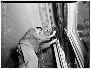 Bank holdup at 7th Street and Broadway Bank of America, 1951