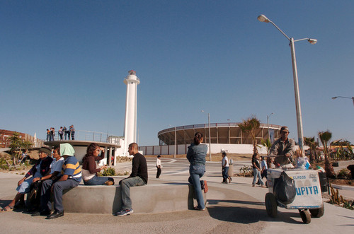 La esquina/ Jardines de Playas de Tijuana: view of plaza and platform with lighthouse and bullring