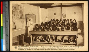 Missionary sisters teaching a class, Congo, ca.1920-1940