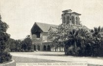 Stanford Memorial Chapel, Palo Alto, after the earthquake of April 18, 1906