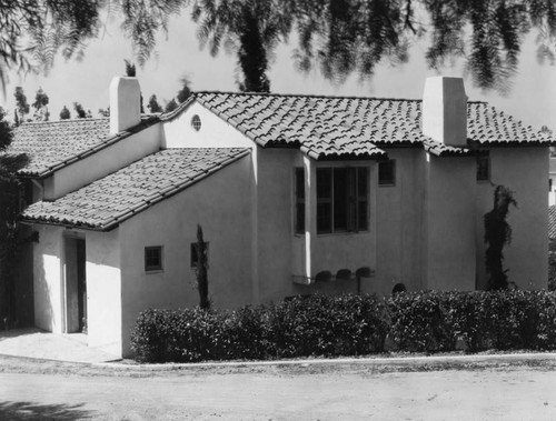 Tiled roofing on home, Pasadena
