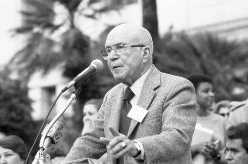 Gus Hawkins speaking to a crowd at City Hall, Los Angeles, 1986