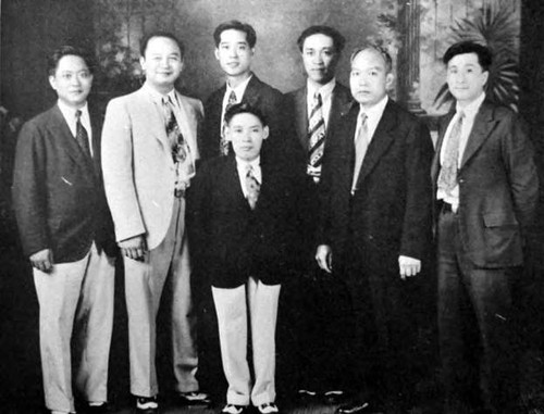1931 Los Angeles delegates: (1st row) Howard Tom, Peter Soo Hoo, Henry Y. Yip, Layne Tom, Dr. S. H. Lee, B.Y. Hall; (2nd row) Y.C. Hong
