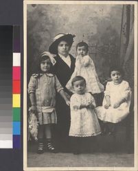 Bagnani family portrait, circa 1915