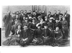 Los Angeles County Teachers Institute students and faculty in front of the California State Normal School Building, Los Angeles, 1884
