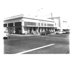 M. Vonsen Co., Petaluma, California, 1957