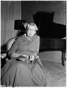 Mrs. Eleanor Roosevelt at home of Mr. and Mrs. Hershey Martin, 1958