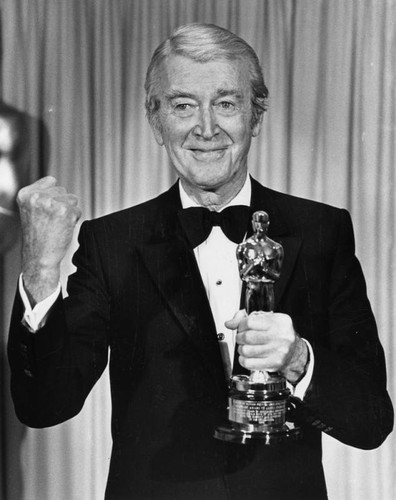 Jimmy Stewart receives honorary Oscar