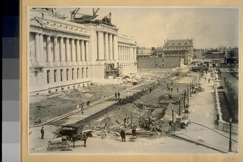 The New City Hall and Polk St. 1914
