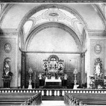 Interior of the Cathedral of the Blessed Sacrament, Sacramento
