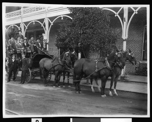 Old tallyho with guests before the old Baldwin Hotel on Lucky Baldwin's Santa Anita Rancho, ca.1900