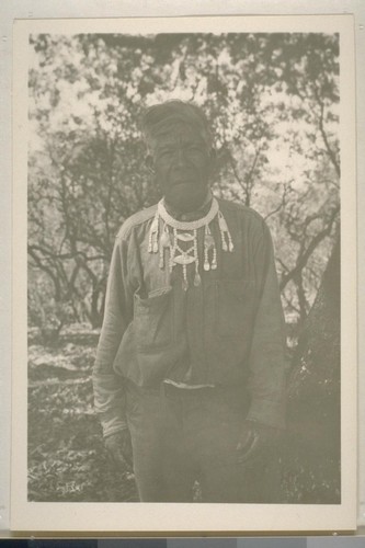 Joe Miller and necklace; Lake Co.; photograph by Stephens; 6 August 1932; 11 prints, 9 negatives