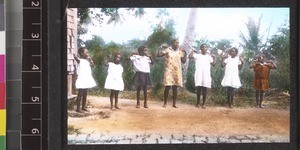 Row of school girls singing, Guyana, s.d