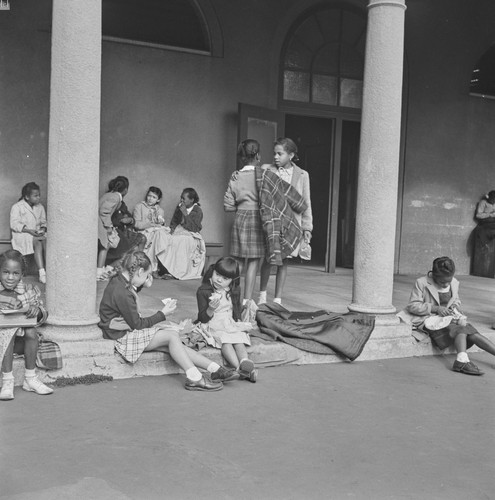 Girls eating lunch at school, San Francisco