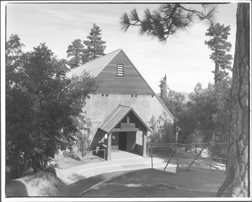 Exhibit building and auditorium at Mount Wilson Observatory