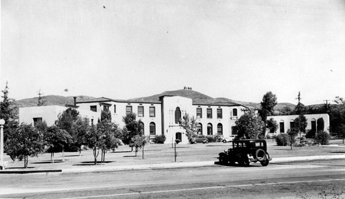 Ventura County Hospital Exterior