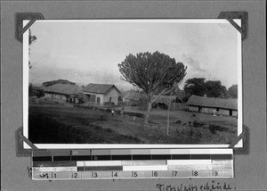 W. Daepp's outbuildings, Rungwe, Tanzania, ca.1929-1930