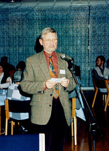 DMS-repræsentantskabsmøde på Nyborg Strand i 1996. Simon Thorup fra Sorø, dansk Missionsråd