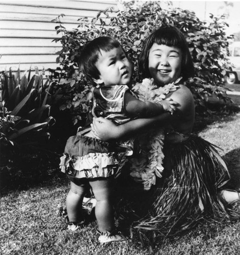 Japanese American sisters