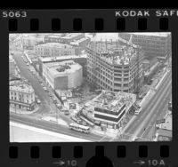 Construction of New Otani Hotel, Little Tokyo (Los Angeles), 1976