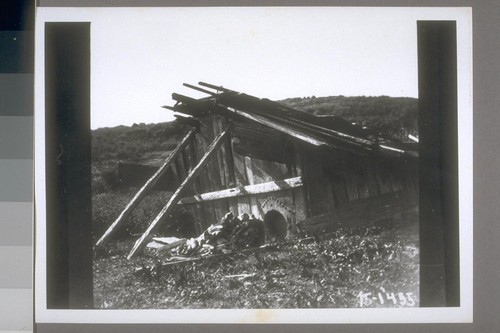 House used for jumping dance (cf 164)