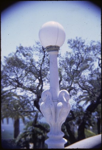 San Simeon, grounds, Neptune Terrace, lamp standard