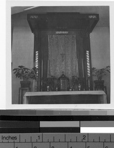 Sacred Heart Hospital chapel altar, Toishan, China, ca. 1950