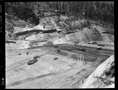 Big Creek - Mammoth Pool - General view of fill operation